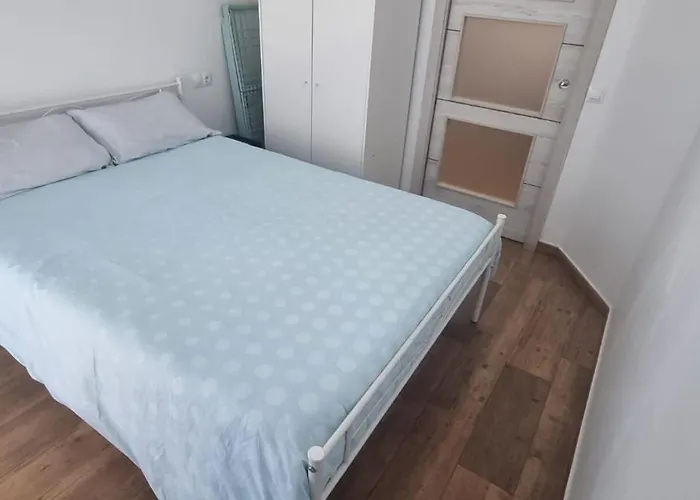 Mediterranean Dream I, La Carihuela